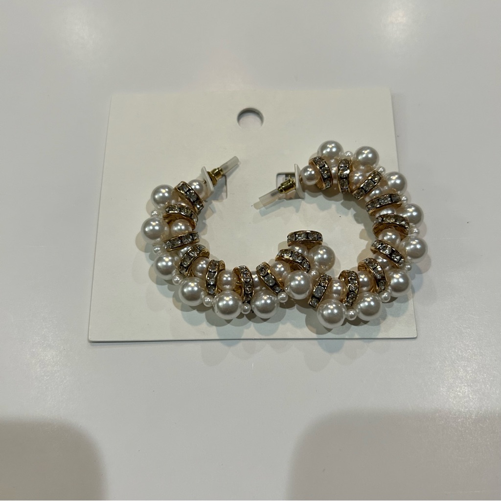 H&M Women’s Gold Silver Pearl Sparkle Cluster Hoop Earrings Nwt Cute Girly Style